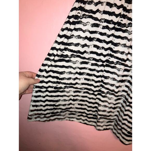 Tart Black and white striped fit and flare dress size medium - Picture 2 of 6